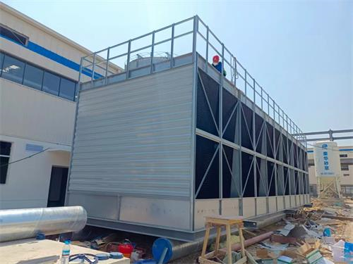 冷卻塔受到污染的原因,冷卻塔為什么會散發(fā)白煙