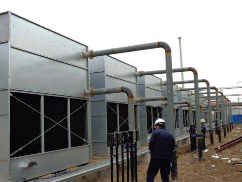 工業(yè)冷卻塔減少漂水損失的措施(夏天冷卻塔漂水率多